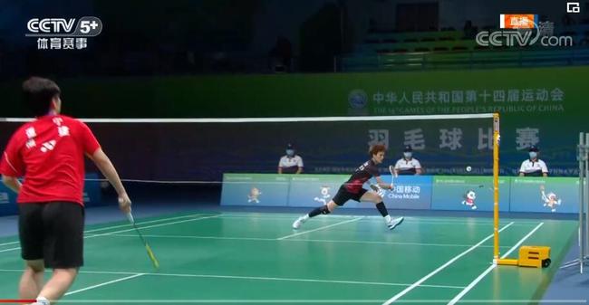 并展开了一 并展开了一