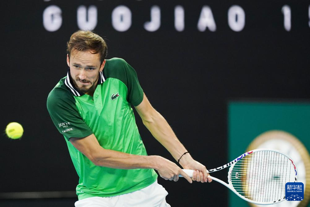 强了费尔梅 强了费尔梅